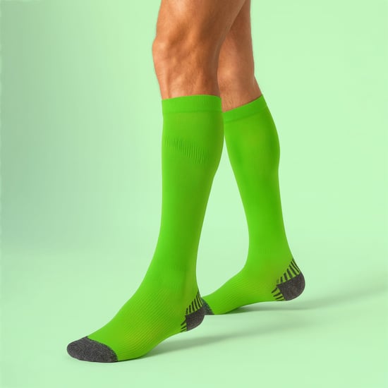 COMODO - Trail Compression Running Socks | Calcetines largos hasta la rodilla | Hombre y Mujer - Image 3