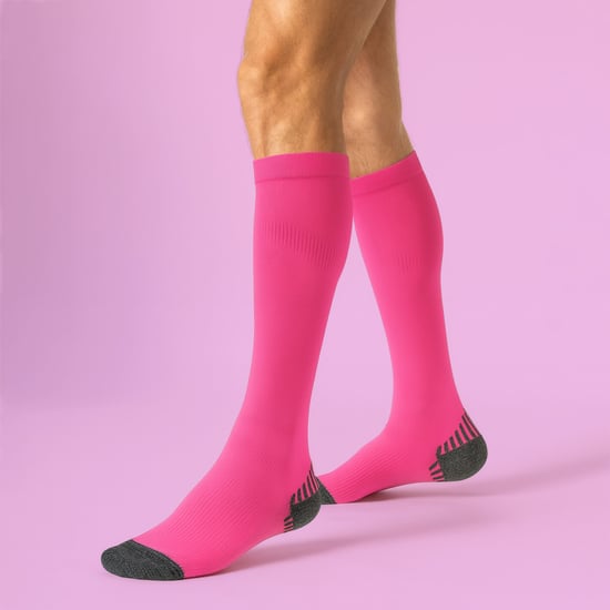 COMODO - Trail Compression Running Socks | Calcetines largos hasta la rodilla | Hombre y Mujer - Image 3