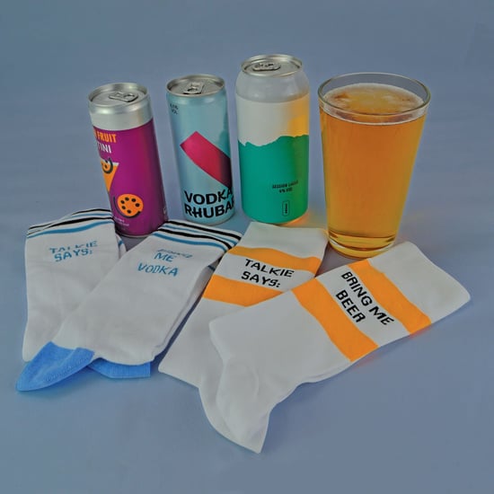 TALKIE SOCKS - Calcetines de algodón unisex Bring Me Beer & Vodka - Image 3