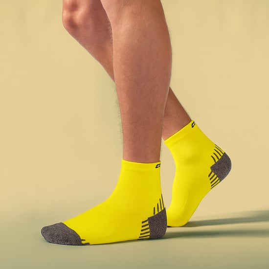 COMODO - Calcetines de Compresión para Correr | Calcetines Cortos Invisibles hasta el Tobillo | Hombre y Mujer - Image 3