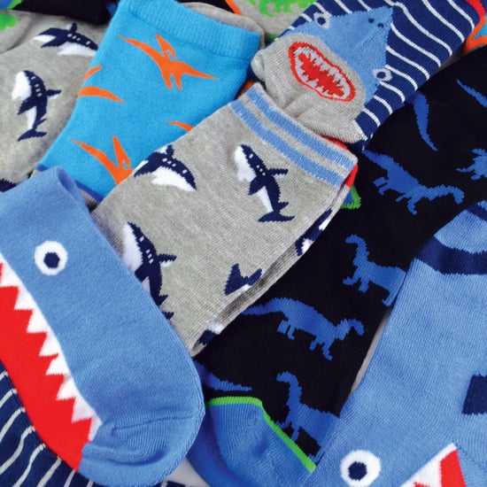Paquete múltiple de 12 pares de calcetines de bambú para niños | Snob | Calcetines transpirables de corte bajo con divertidos diseños - Pack 1 (Tiburones y Dinosaurios) - Image 3