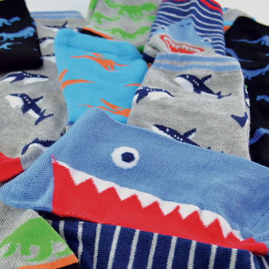 Paquete múltiple de 12 pares de calcetines de bambú para niños | Snob | Calcetines transpirables de corte bajo con divertidos diseños - Pack 1 (Tiburones y Dinosaurios) - Image 5