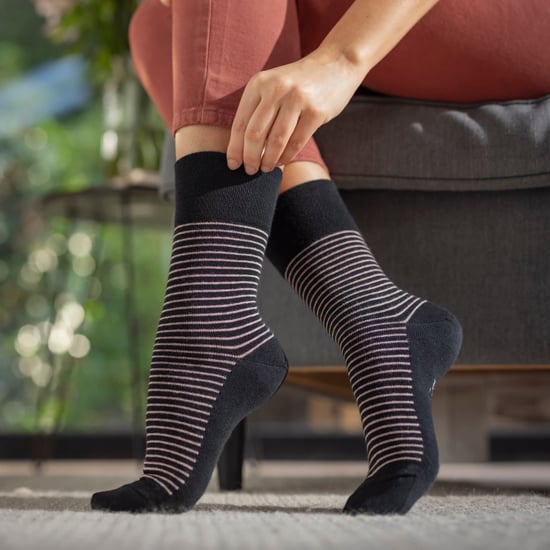 Paquete múltiple de 9 pares de calcetines no elásticos de algodón para mujer - Mezcla de grises - Image 3