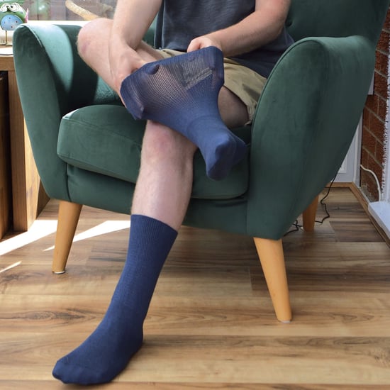 Calcetines de bambú extra anchos para edemas | Dr.Socks | Hombres y mujeres | Calcetines para pies hinchados tobillos piernas y diabéticos - Azul - Image 3