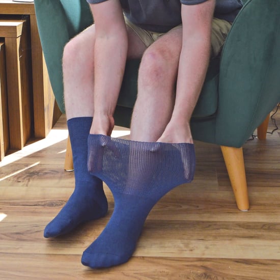 Calcetines de bambú extra anchos para edemas | Dr.Socks | Hombres y mujeres | Calcetines para pies hinchados tobillos piernas y diabéticos - Azul - Image 5
