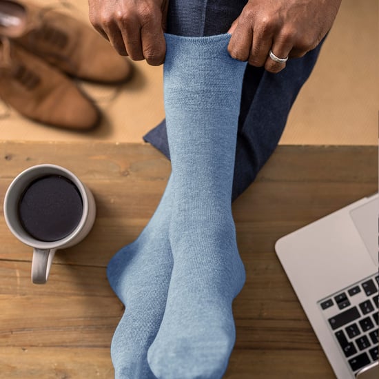 Calcetines Diabéticos 12 Pares Multipack Gentle Grip Top | IOMI | Mid Calf Loose Top Non Elastic Cotton Socks with Handlinked Seamless Toe - Azul - Image 3