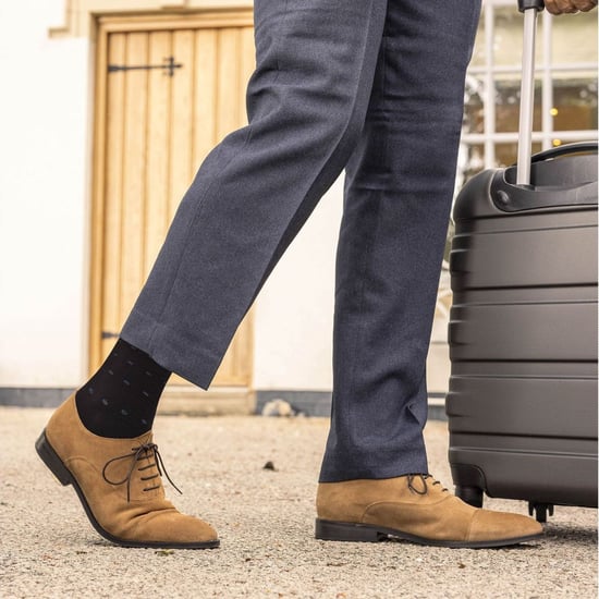 3 Pares Multipack Calcetines de Vuelo para Hombre | IOMI | Calcetines de Compresión Graduada para Pies Hinchados | Calcetines DVT para Viajar, Correr y Ciclismo - Negro - Image 4