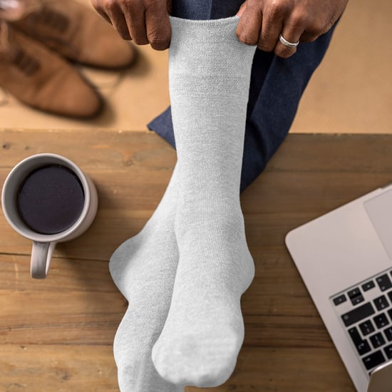 Calcetines Diabéticos 12 Pares Multipack Gentle Grip Top | IOMI | Mid Calf Loose Top Non Elastic Cotton Socks with Handlinked Seamless Toe - Blanco - Image 3