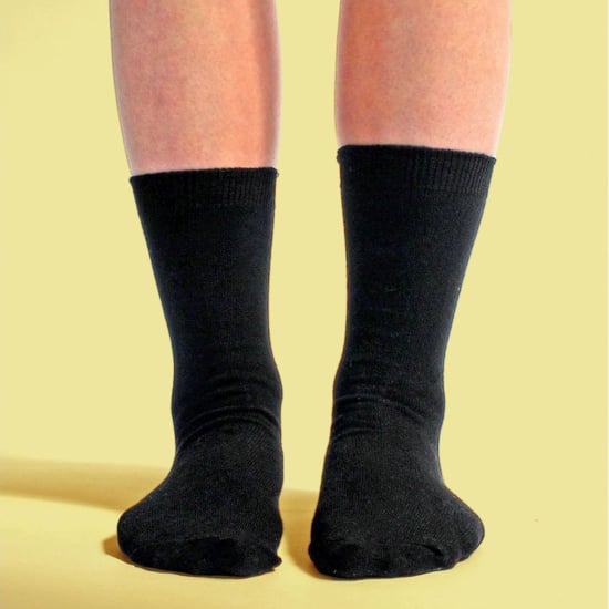 Paquete múltiple de 24 pares de calcetines escolares de punto de algodón liso en negro/blanco/gris/azul marino para niños y niñas - Surtido - Image 3