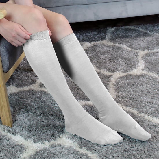 Paquete múltiple de 12 pares de calcetines de bambú hasta la rodilla para niños | Snob de calcetines | Calcetines escolares largos multicolores suaves y transpirables - Blanco - Image 3