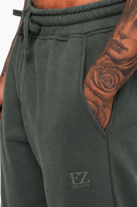 Enzo Milano | Pantalón Jogger de Hombre con Bajo Abierto - Image 4