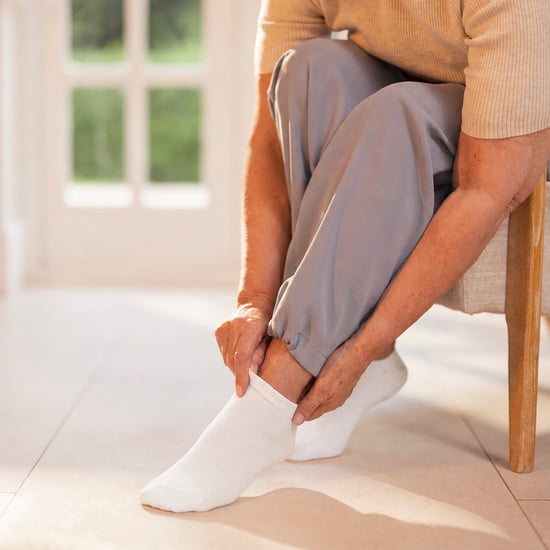 Paquete de 3 calcetines entrenadores diabéticos unisex de bambú, suaves, transpirables y de ajuste suave para el uso diario. - Image 3