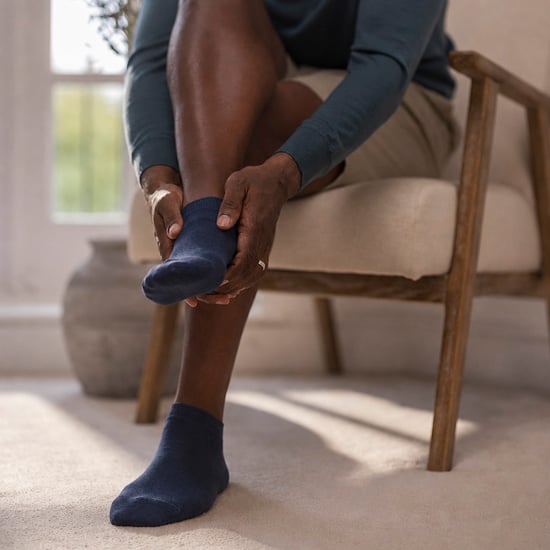 Paquete de 3 Calcetines Unisex de Bambú para Diabéticos Suaves Transpirables Ajuste Suave para el Día a Día - Image 5