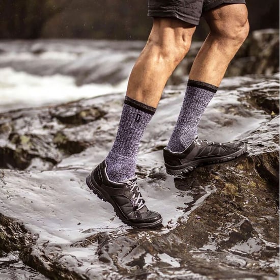 Calcetines de senderismo para hombre | Calcetines para terreno de lujo | Calcetines de ocio transpirables de diseño acanalado, ideales para caminar y hacer senderismo - Marrón / Tierra - Image 3