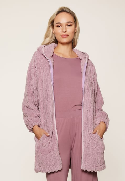 Lingadore Albornoz - Fluffy - Image 2