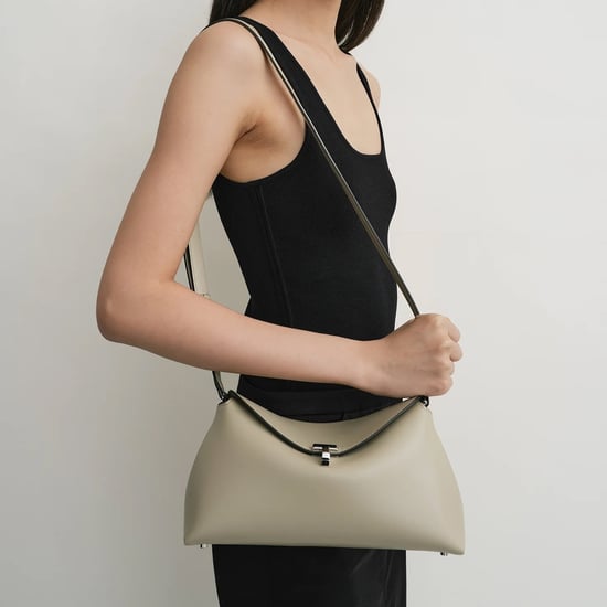 TOTEME T-Lock bolso de mano en piel - Image 4