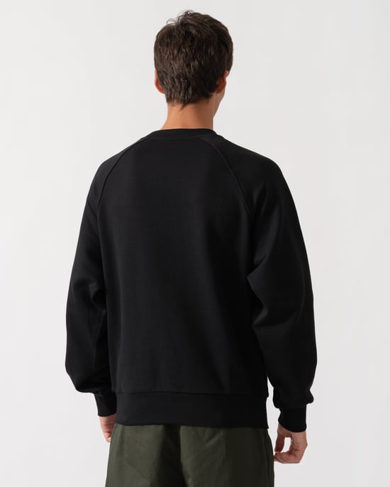 Sudadera negra de manga larga y corte relajado con detalle de logo - Image 2