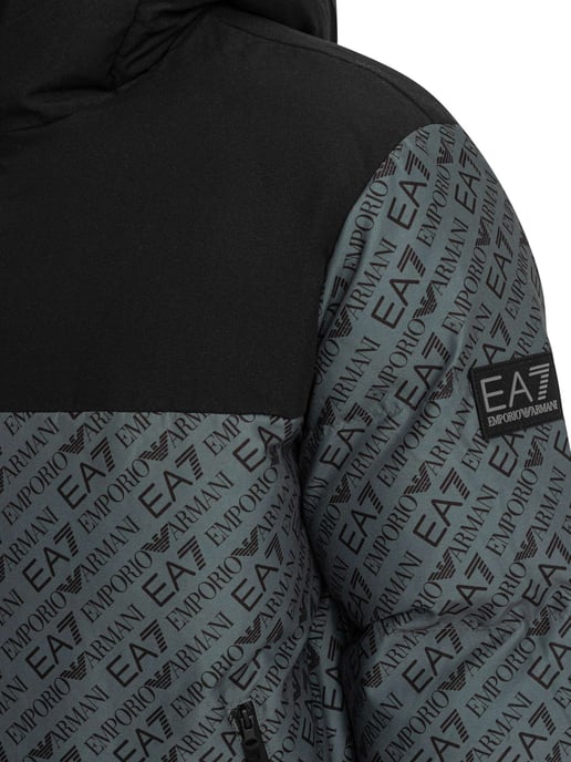 EA7 Chaqueta Polar Con Logo Repetido De Montaña, Verde - Image 5