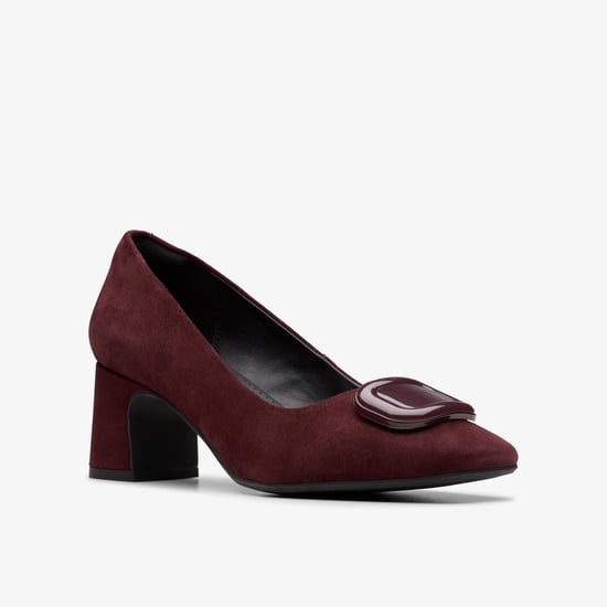 Fernie Trim Merlot Suede Zapatos - Image 4