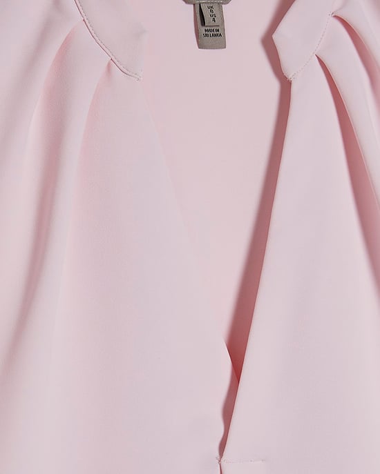 River Island Camiseta de mujer Rosa Crepé Cuello de pico Manga corta - Image 5
