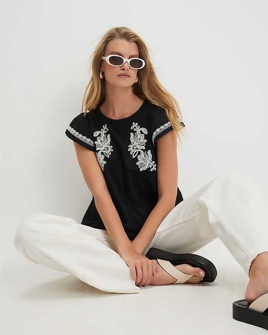 River Island Blusa de mujer negra de popelín con aplique y cuello redondo - Image 2