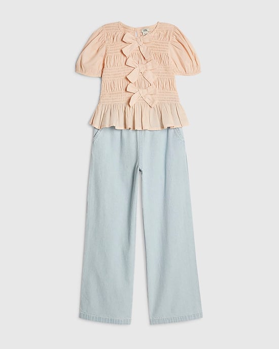River Island Conjunto de niña de top y joggers vaqueros Rosa con lazo 2 piezas - Image 5