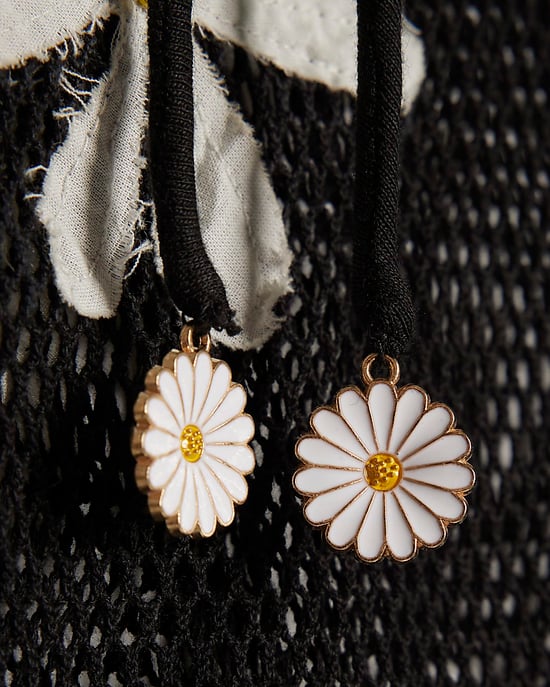 River Island Falda mini de mujer Negra Daisy Crochet con cordón - Image 5