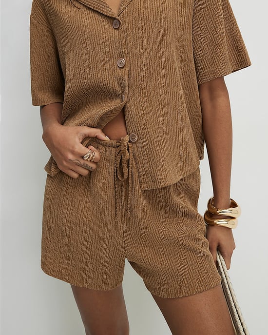River Island Pantalones cortos de mujer Beige Tejido texturizado Cintura con cordón - Image 1