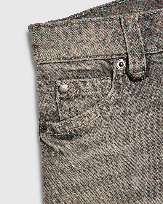 River Island Jorts vaqueros para niño Gris Gráfico trasero Cremallera Botón - Image 3