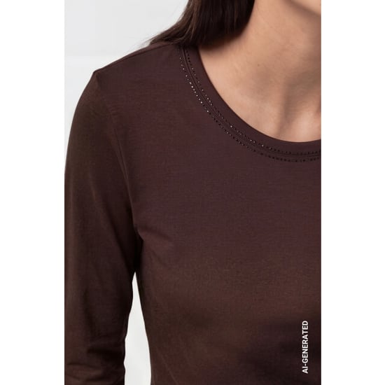 Monari camiseta de manga larga con detalles de pedrería 810053 567 black coffee - Image 3