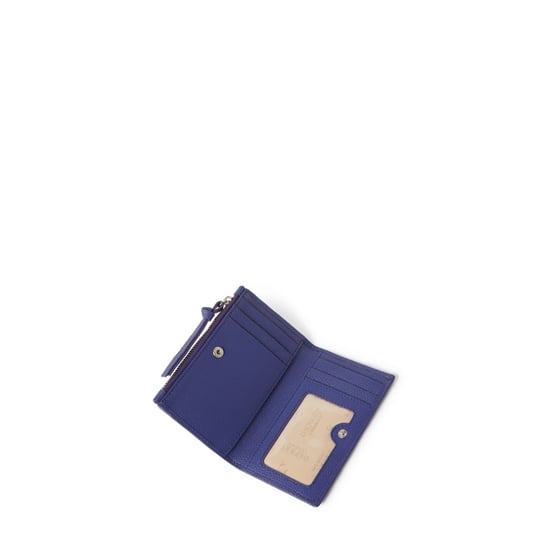 Accesorios Osprey London London Molly Curved Bi Fold tarjetero de piel en morado - Image 2