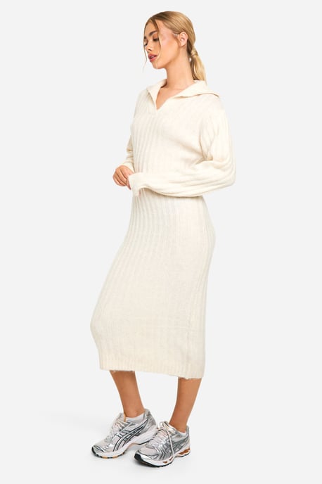 Boohoo Vestido midaxi de punto suave con cuello de canalé ancho - Image 3