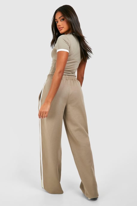 Boohoo conjunto de camiseta con detalle de vivo y jogger de pierna recta - Image 2