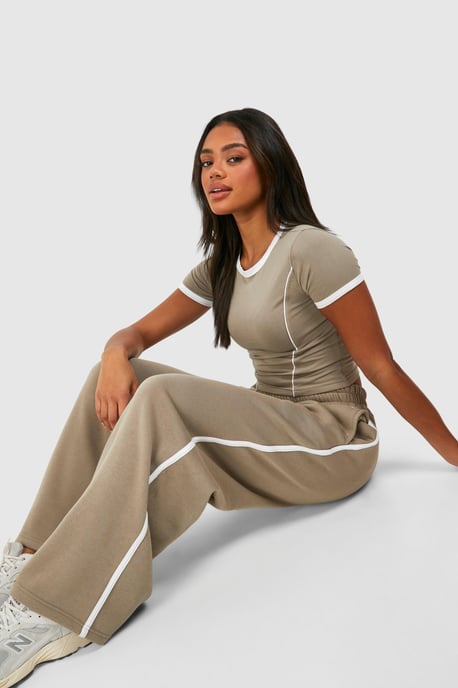 Boohoo conjunto de camiseta con detalle de vivo y jogger de pierna recta - Image 3