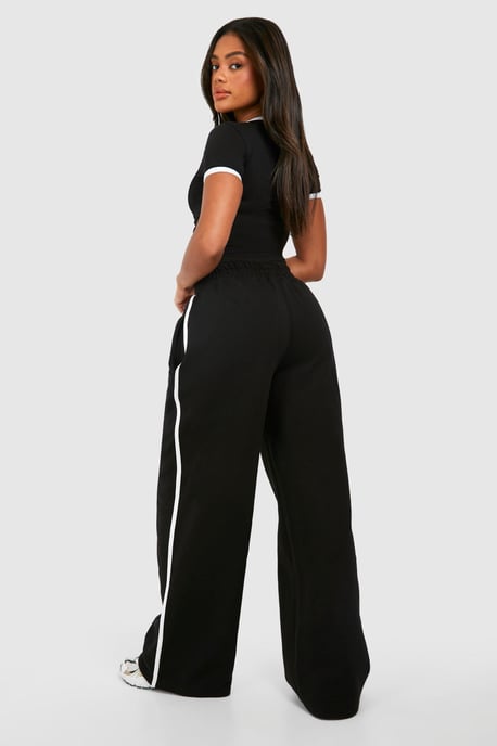 Conjunto de camiseta y jogger de pierna recta con detalle de ribete - Image 2