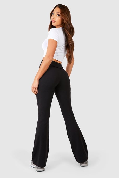 Tall pantalones de yoga acampanados de jersey de algodón con cintura doblada - Image 2