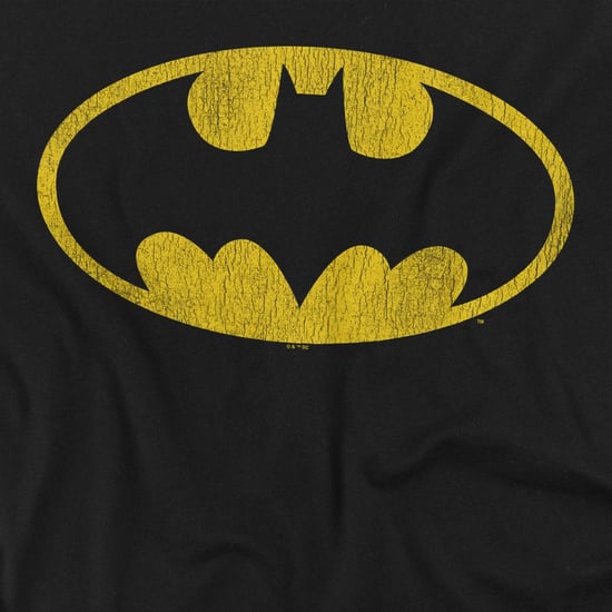 Batman Camiseta unisex de manga larga para adultos con logo desgastado (Negro) - Image 3