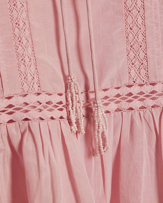 River Island Blusa de mujer Rosa Mezcla de algodón Encaje Inserción Lazo - Image 5