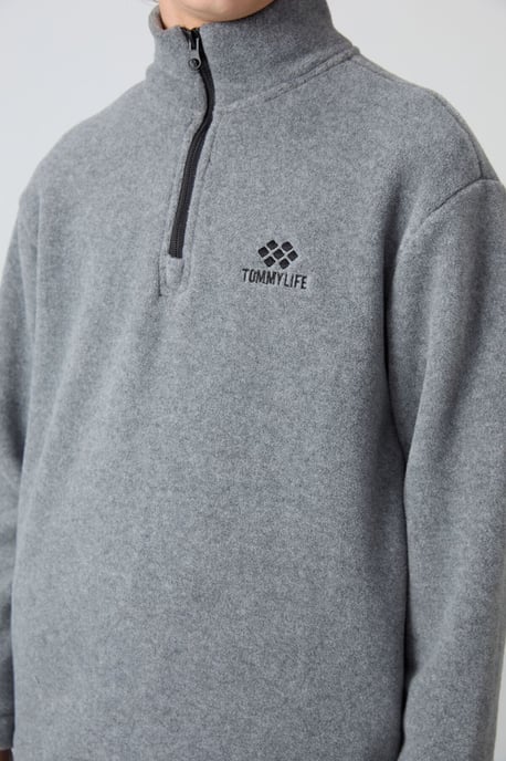 Sudadera juvenil con media cremallera y bordado - Image 3