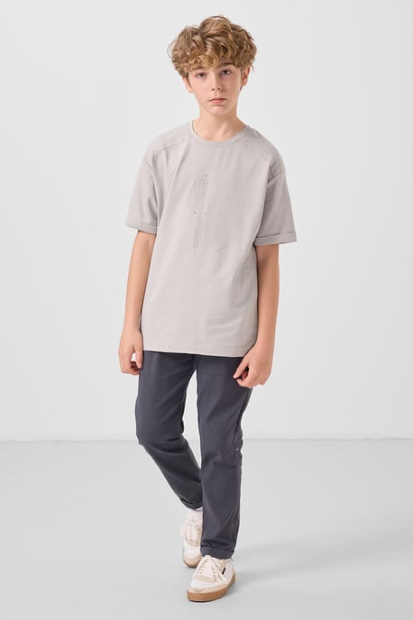 Camiseta juvenil oversize de cuello redondo - Image 2