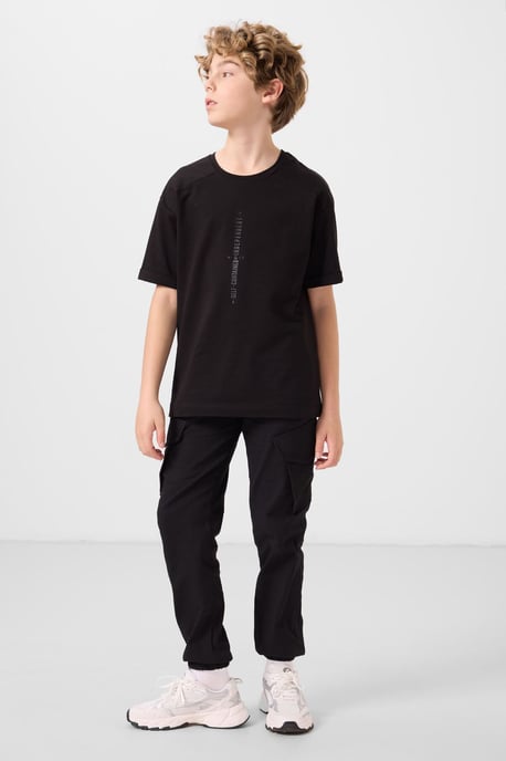 Camiseta juvenil oversize de cuello redondo - Image 2
