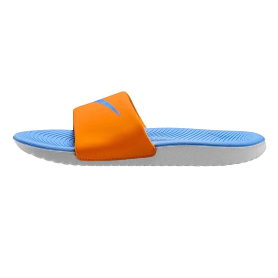 Nike Sandalias planas Kawa con una tira para niños (Orange Peel) - Image 2