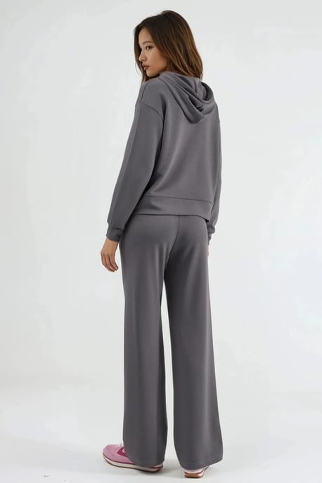 Conjunto coordinado de dos piezas para mujer - Image 3