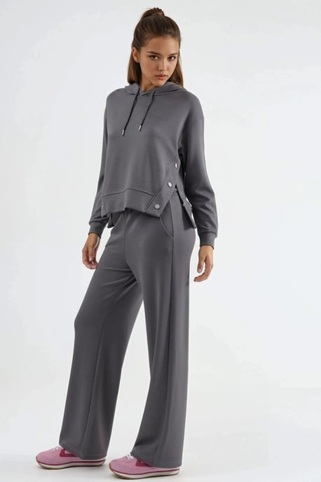 Conjunto coordinado de dos piezas para mujer - Image 5