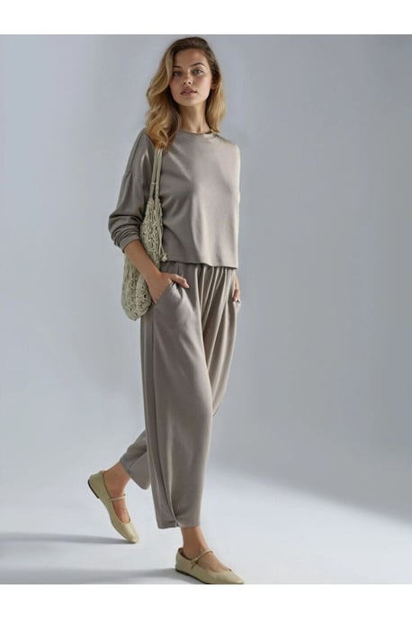 Lady Berşan conjunto coordinado de dos piezas para mujer - Image 6