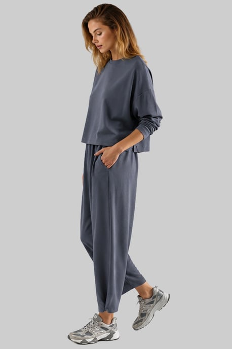 Lady Berşan conjunto coordinado de dos piezas para mujer - Image 2