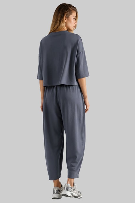 Lady Berşan conjunto coordinado de dos piezas para mujer - Image 3
