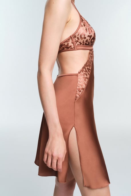 Fera camisón de encaje - Image 5