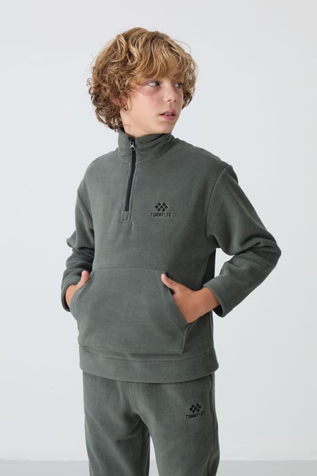 Conjunto deportivo juvenil - Image 5