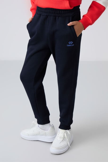 Conjunto deportivo juvenil - Image 2